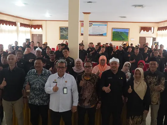 Sinergi Mutu Pendidikan: SMKN 1 Majalengka Tuan Rumah Pembinaan Kepala Sekolah se-KCD IX